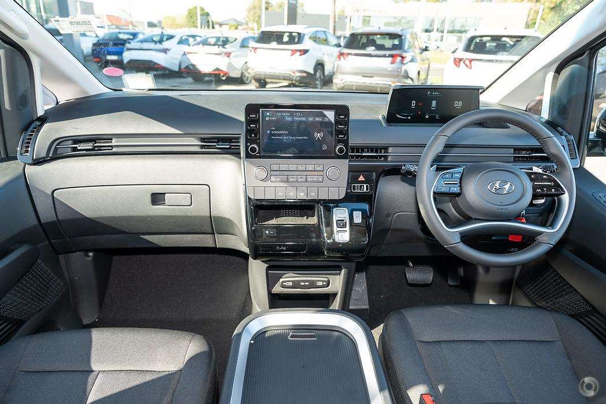 2025 Hyundai STARIA US4.V3