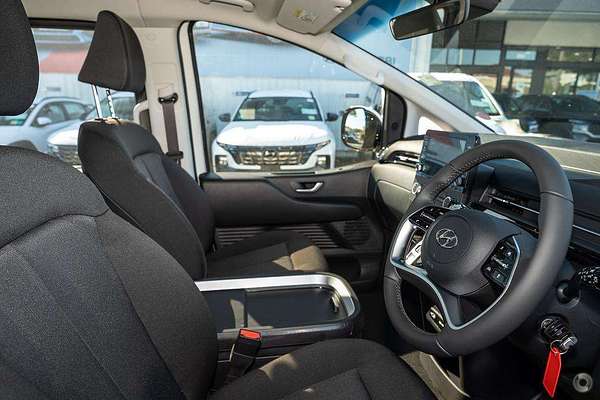 2025 Hyundai STARIA US4.V3