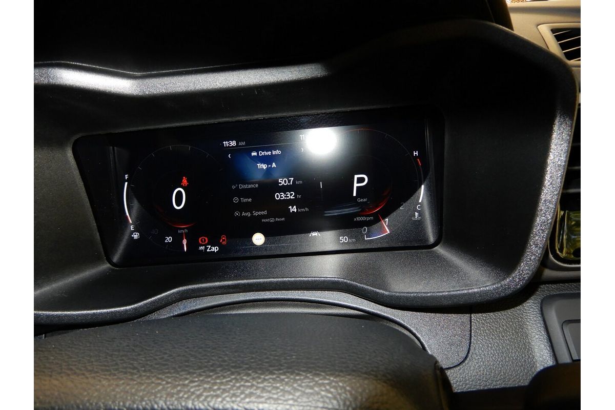 2025 Mahindra XUV 3XO AX7L