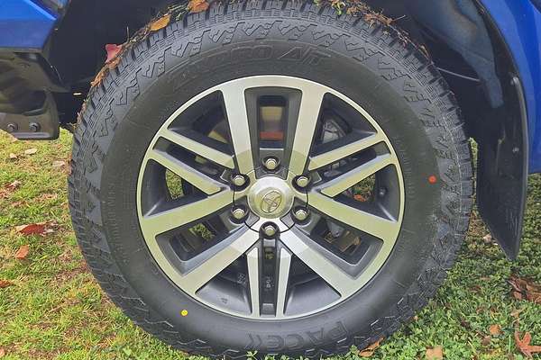 2017 Toyota Hilux SR5 GUN126R 4X4