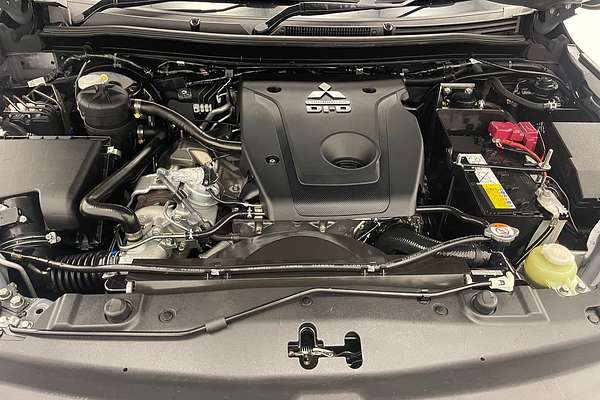 2021 Mitsubishi Triton GLS MR 4X4