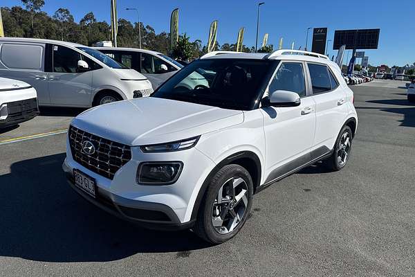 2022 Hyundai Venue Elite QX.V5