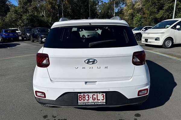 2022 Hyundai Venue Elite QX.V5