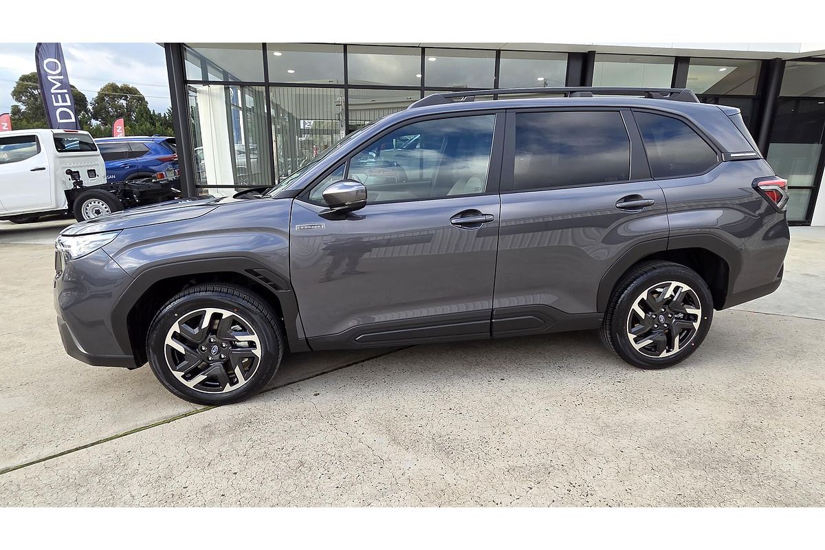 2025 Subaru Forester Hybrid S6