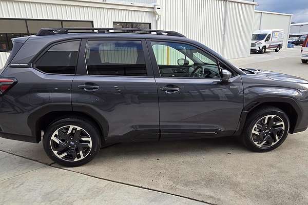 2025 Subaru Forester Hybrid S6