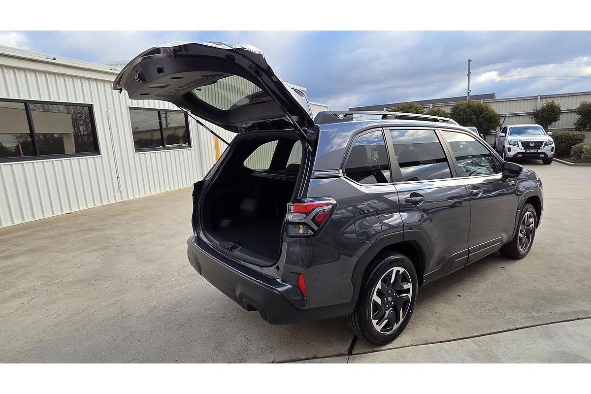 2025 Subaru Forester Hybrid S6