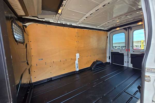 2016 Ford Transit 350L VO LWB
