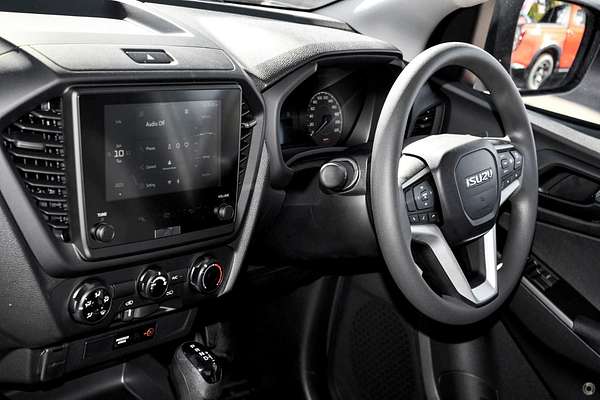 2025 Isuzu D-MAX SX High Ride Rear Wheel Drive