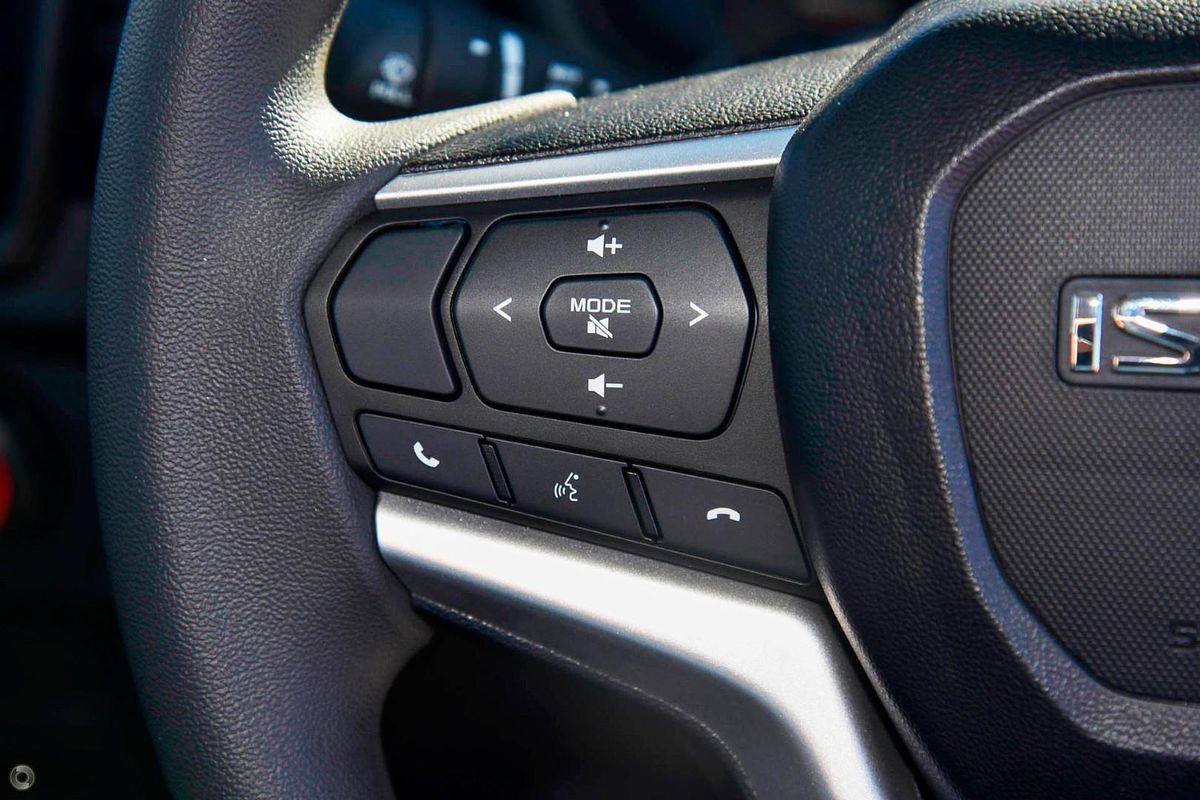 2025 Isuzu D-MAX SX High Ride Rear Wheel Drive