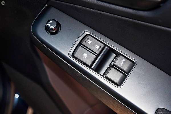 2025 Isuzu D-MAX SX High Ride Rear Wheel Drive