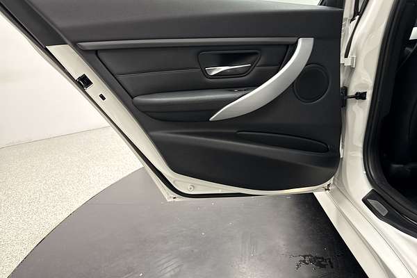 2013 BMW 3 Series 328i F30