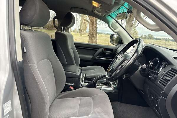 2020 Toyota Landcruiser GXL VDJ200R