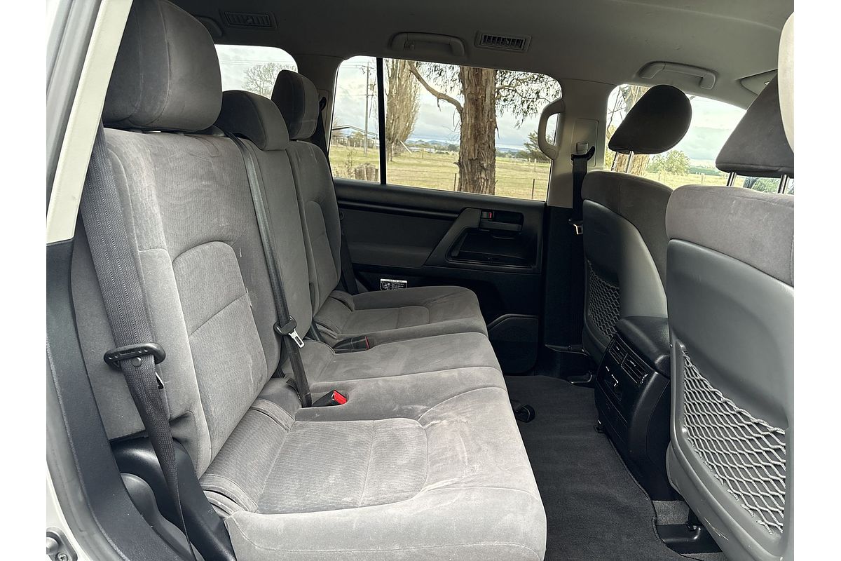2020 Toyota Landcruiser GXL VDJ200R