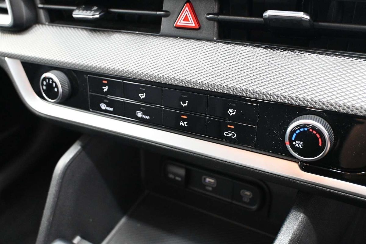 2022 Kia Sportage S NQ5