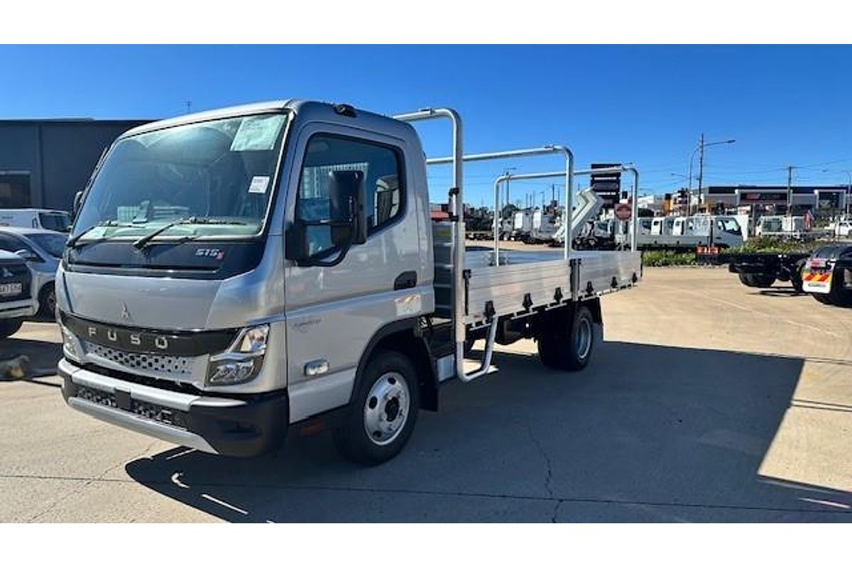 2025 Fuso Canter 515s