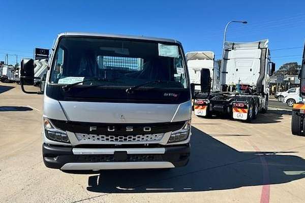 2025 Fuso Canter 515s