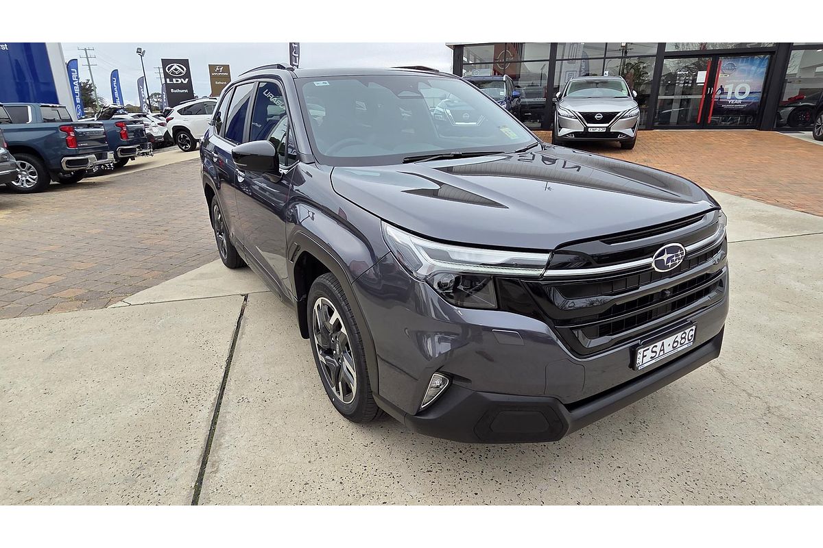 2025 Subaru Forester Touring S6
