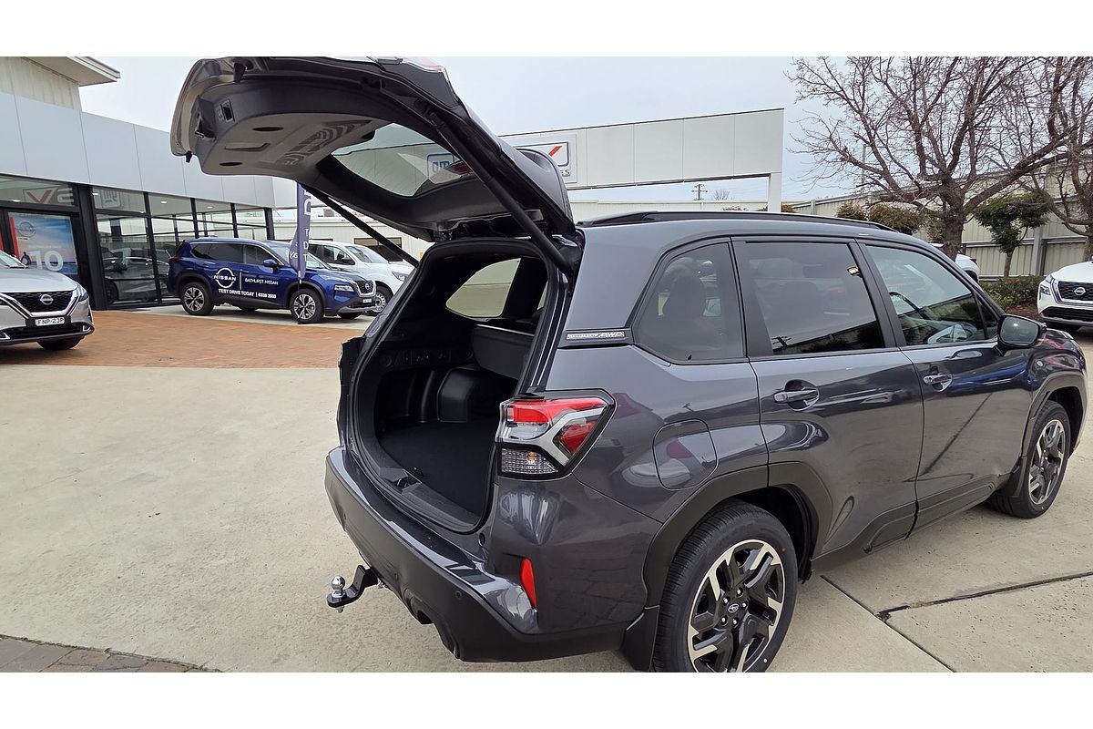 2025 Subaru Forester Touring S6