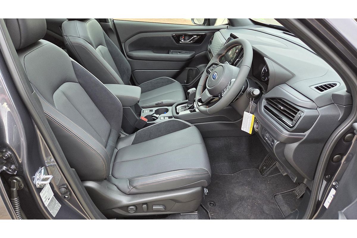 2025 Subaru Forester Touring S6