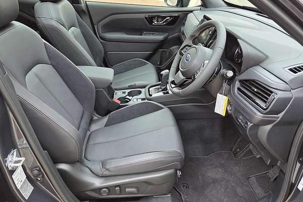 2025 Subaru Forester Touring S6