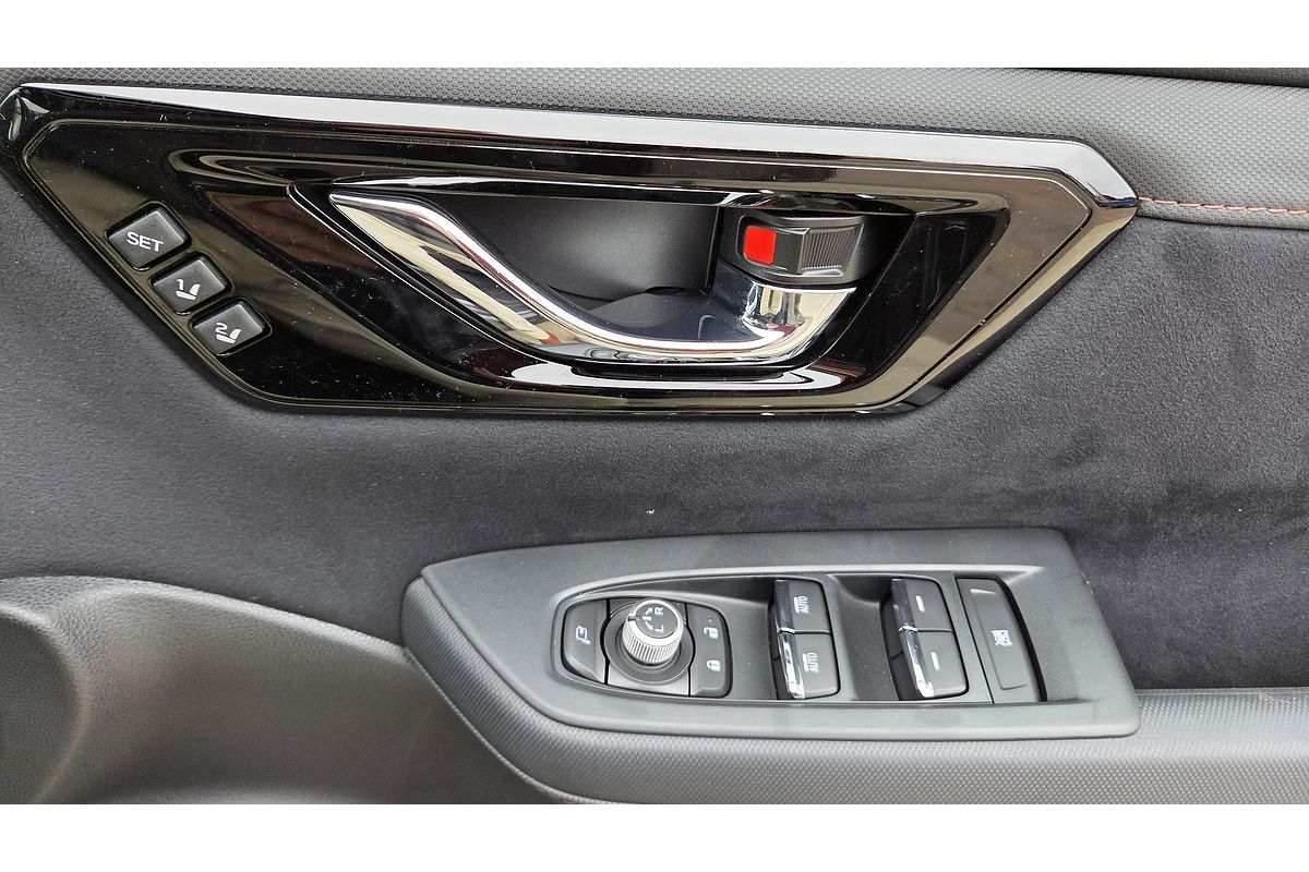 2025 Subaru Forester Touring S6
