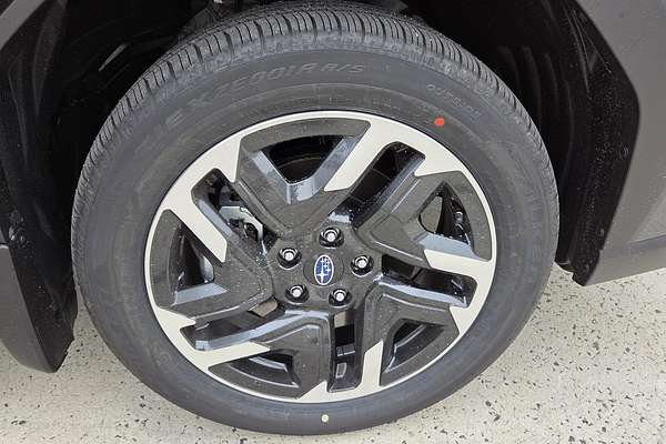 2025 Subaru Forester Touring S6
