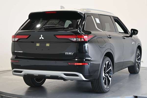2025 Mitsubishi Outlander PHEV Exceed Tourer ZM