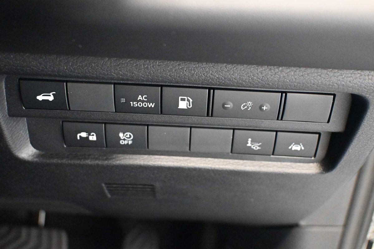2025 Mitsubishi Outlander PHEV Aspire ZM