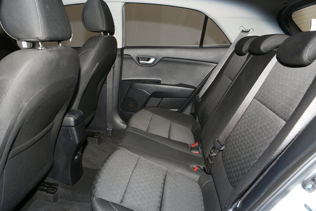 2023 Kia Rio S YB
