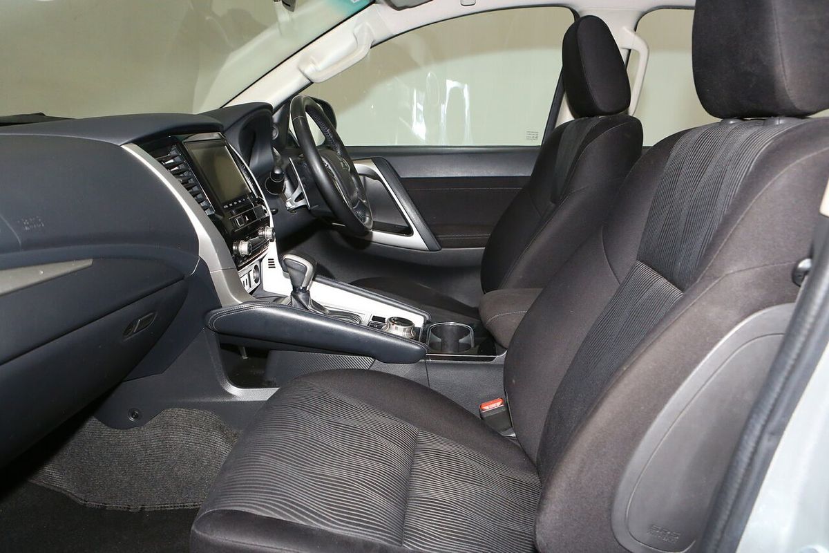 2020 Mitsubishi Pajero Sport GLX QF