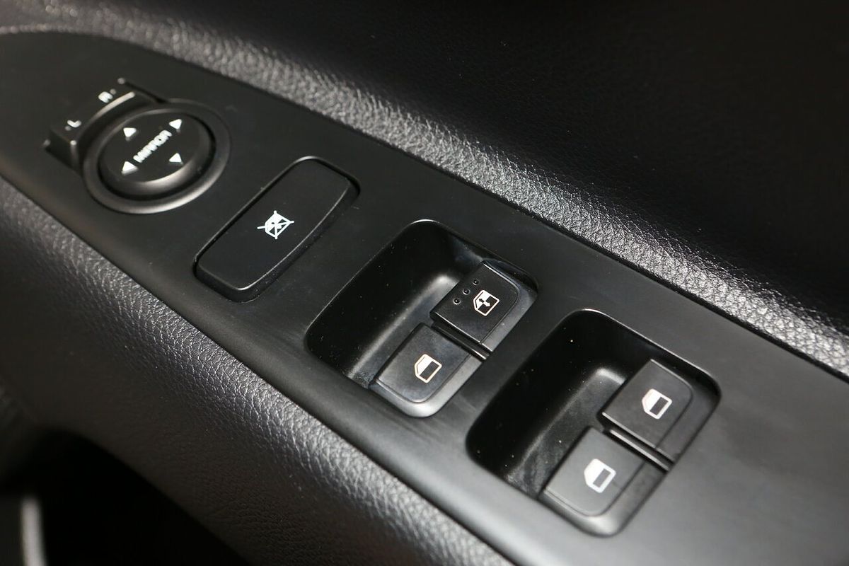 2023 Kia Rio S YB