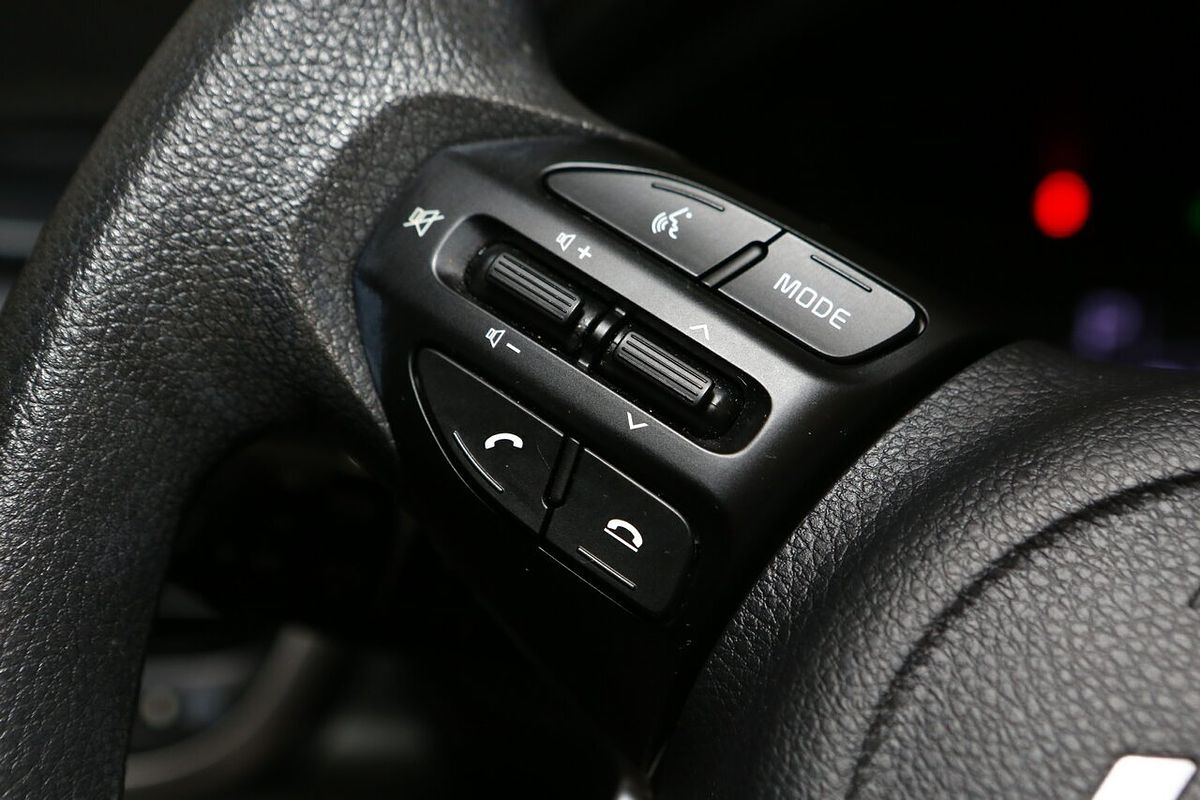 2023 Kia Rio S YB
