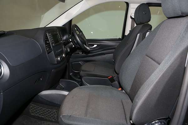2020 Mercedes-Benz Valente 116CDI 447