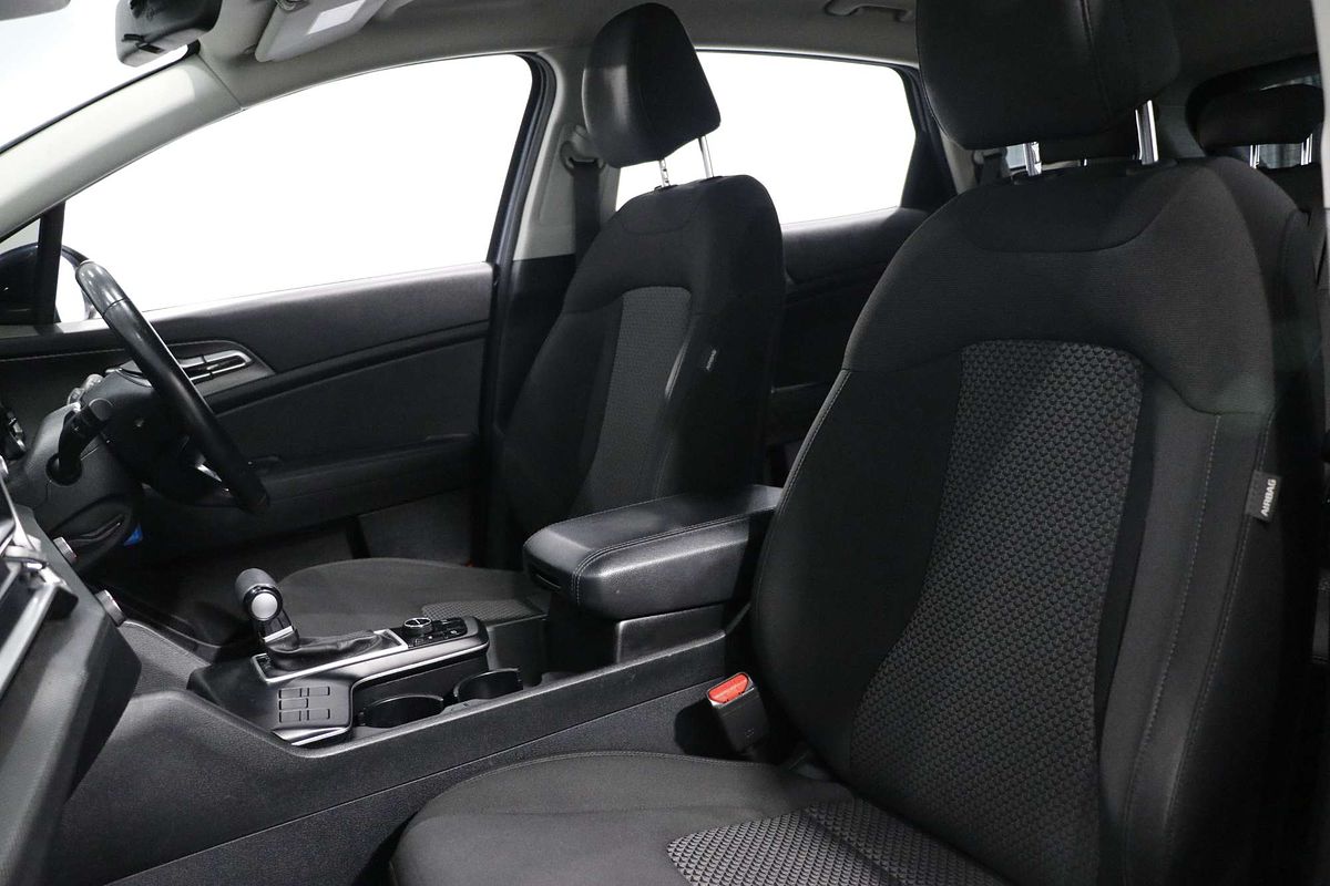 2022 Kia Sportage S NQ5