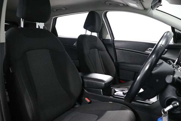 2022 Kia Sportage S NQ5
