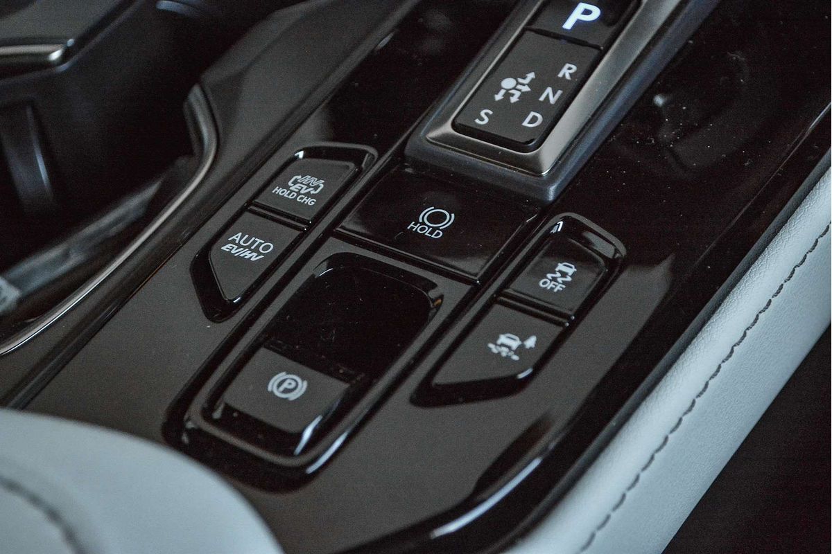 2025 Lexus NX NX450h+ F Sport AAZH26R
