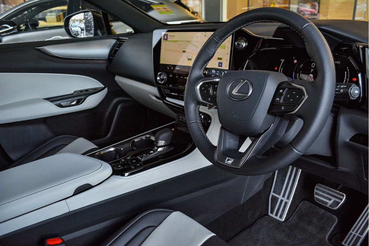 2025 Lexus NX NX450h+ F Sport AAZH26R