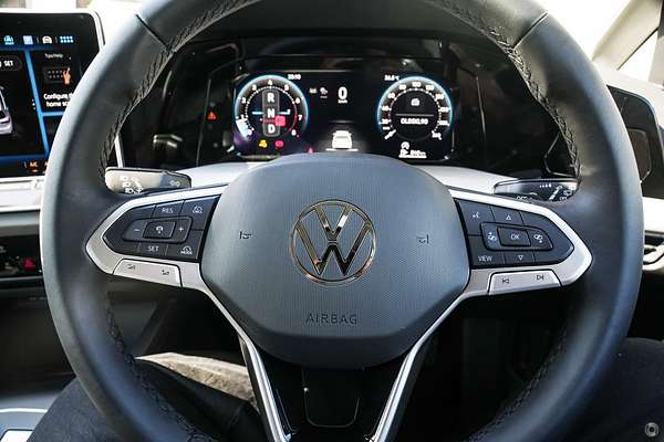 2025 Volkswagen Golf 110TSI Life 8.5