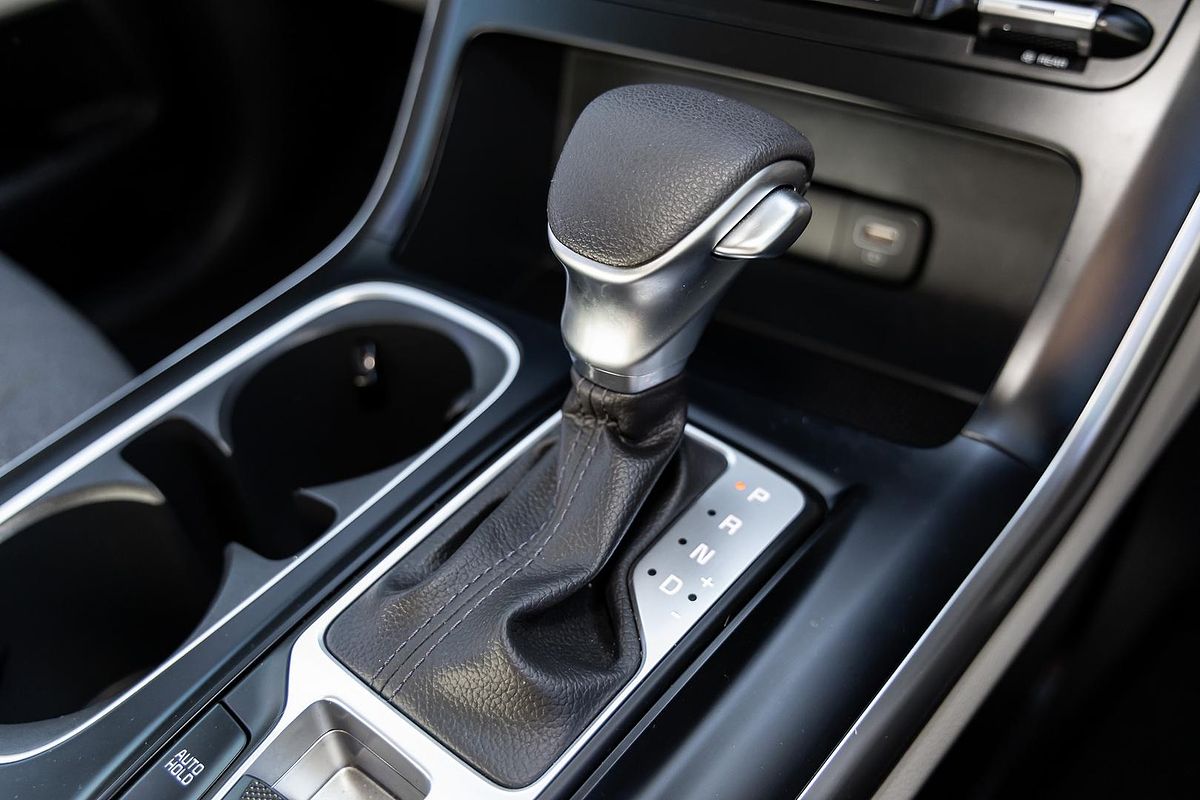 2023 Kia Carnival S KA4