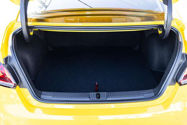 2023 MG MG5 Essence