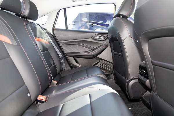 2023 MG MG5 Essence