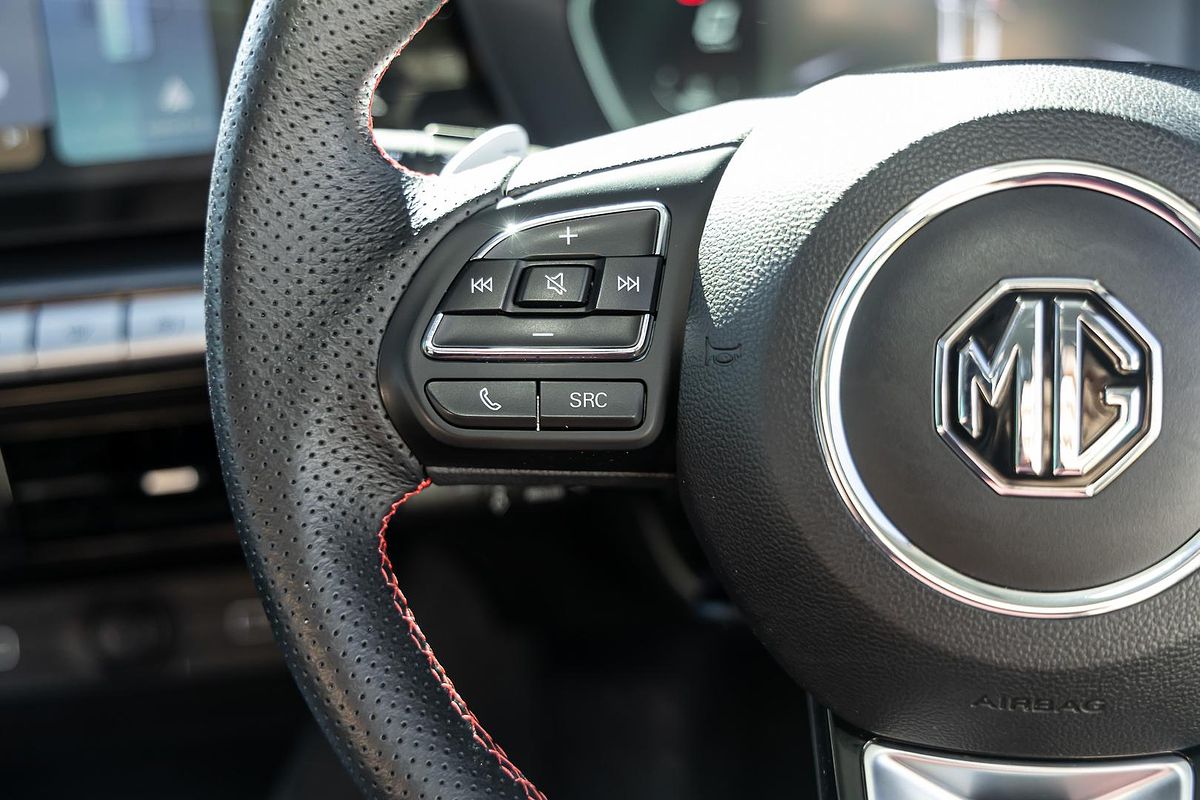 2023 MG MG5 Essence
