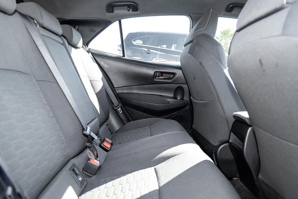 2018 Toyota Corolla Ascent Sport MZEA12R