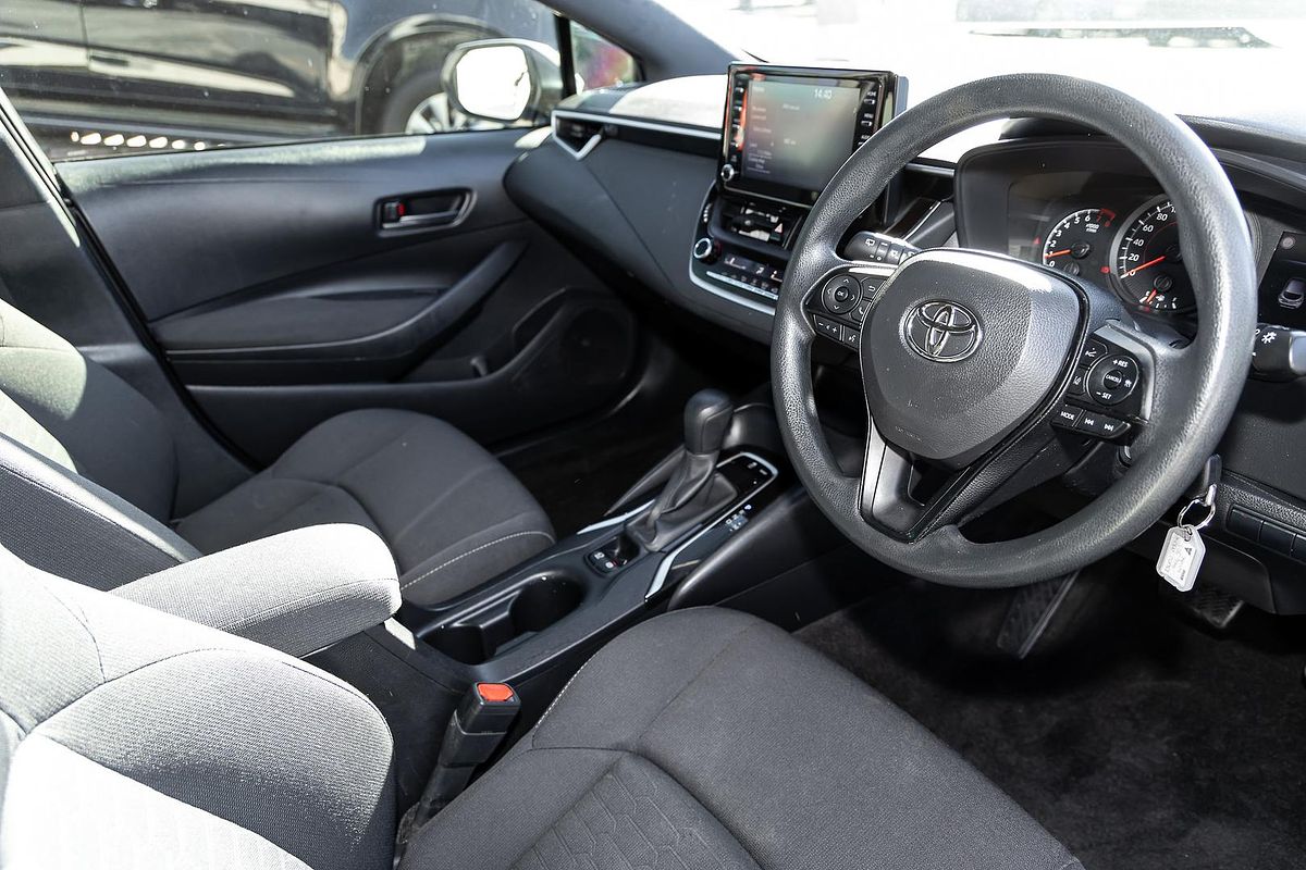 2018 Toyota Corolla Ascent Sport MZEA12R