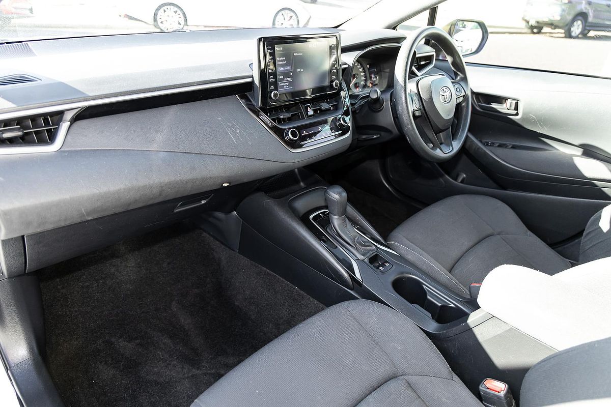 2018 Toyota Corolla Ascent Sport MZEA12R