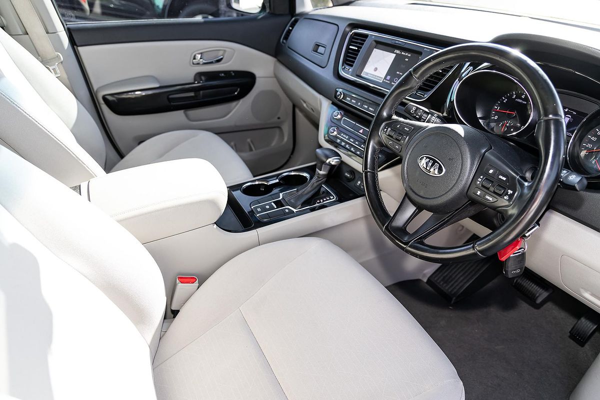 2018 Kia Carnival Si YP