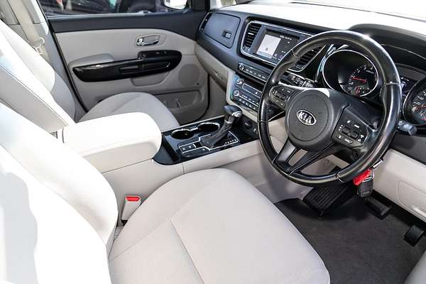 2018 Kia Carnival Si YP