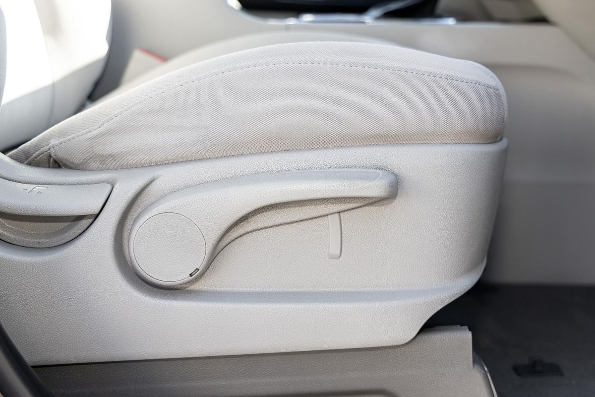 2018 Kia Carnival Si YP
