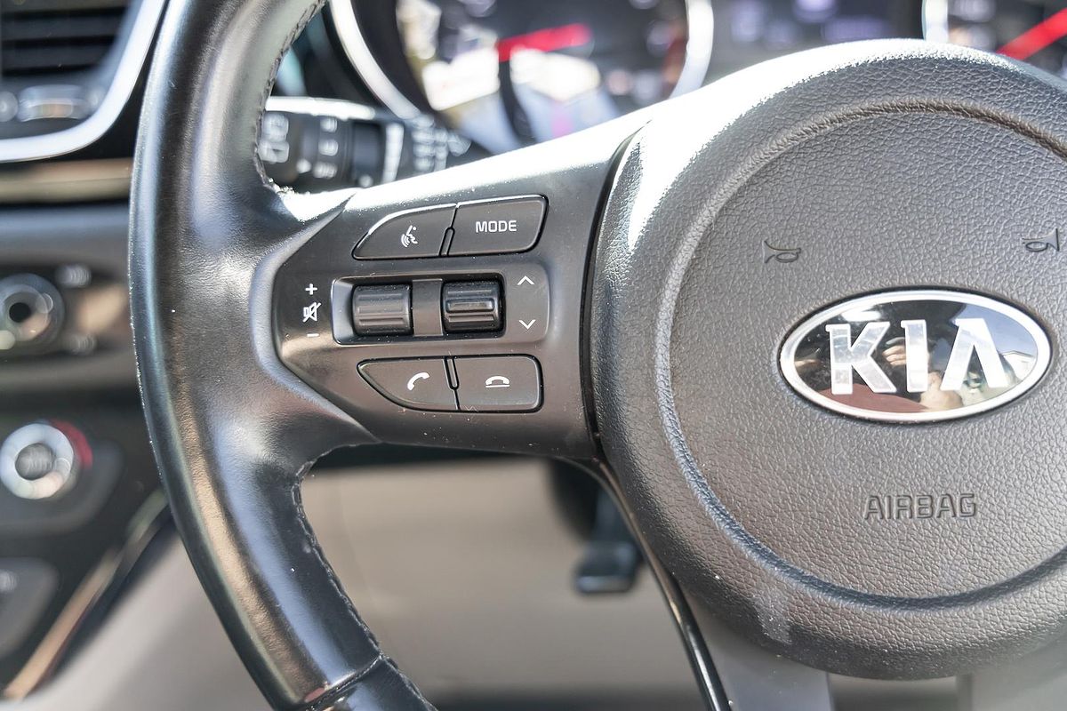 2018 Kia Carnival Si YP