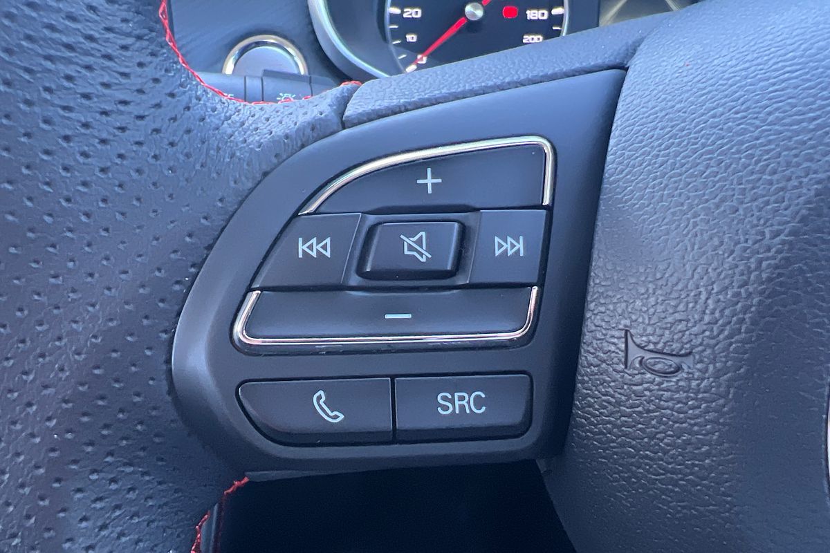 2022 MG ZST Excite